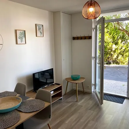 Le Moderne Apartment